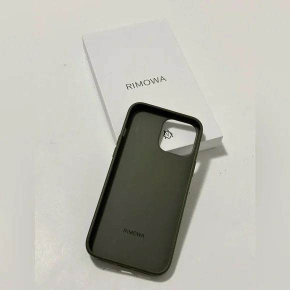Rimowa iphone case compatible for iPhone 14 Pro Cactus Green - Picture 8 of 9